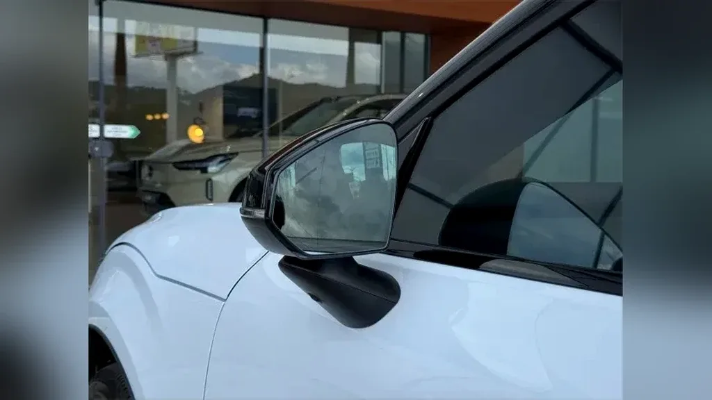 Volvo EX30 - Imagem 9