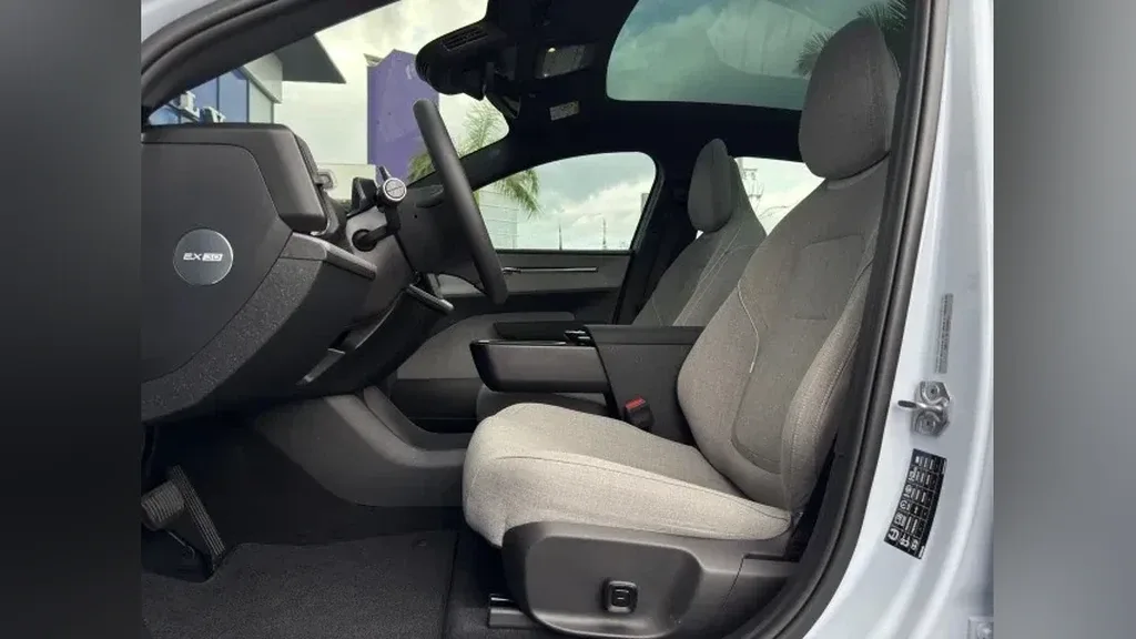 Volvo EX30 - Imagem 11