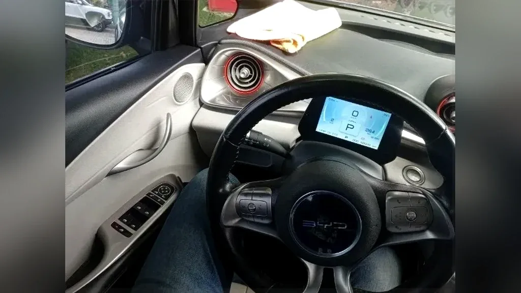 BYD Dolphin - Imagem 12