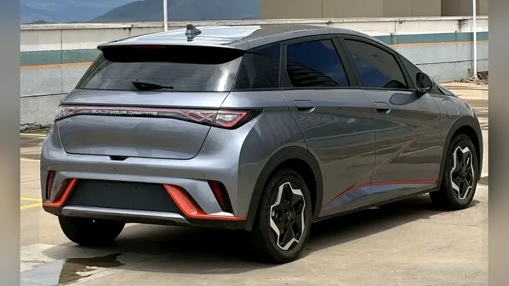 BYD Dolphin - Imagem 4