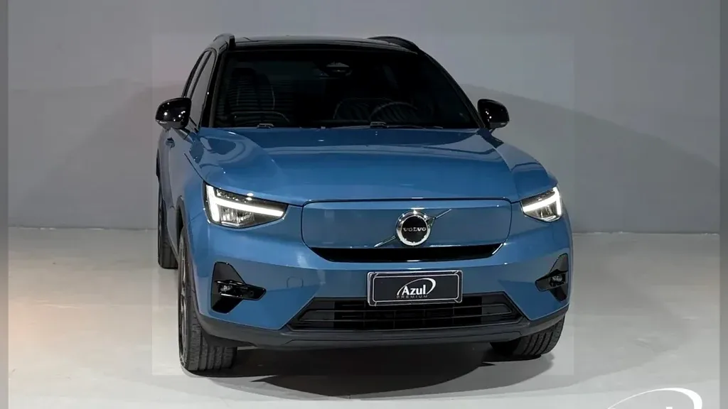 Volvo XC40 Recharge - Imagem 3