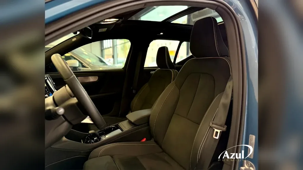 Volvo XC40 Recharge - Imagem 10