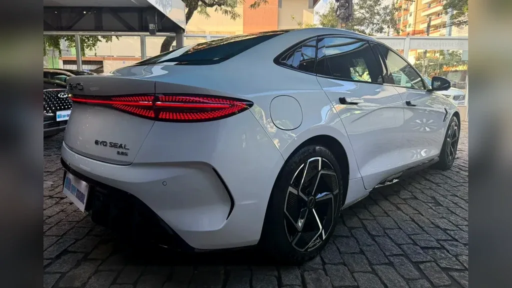 BYD Seal - Imagem 5
