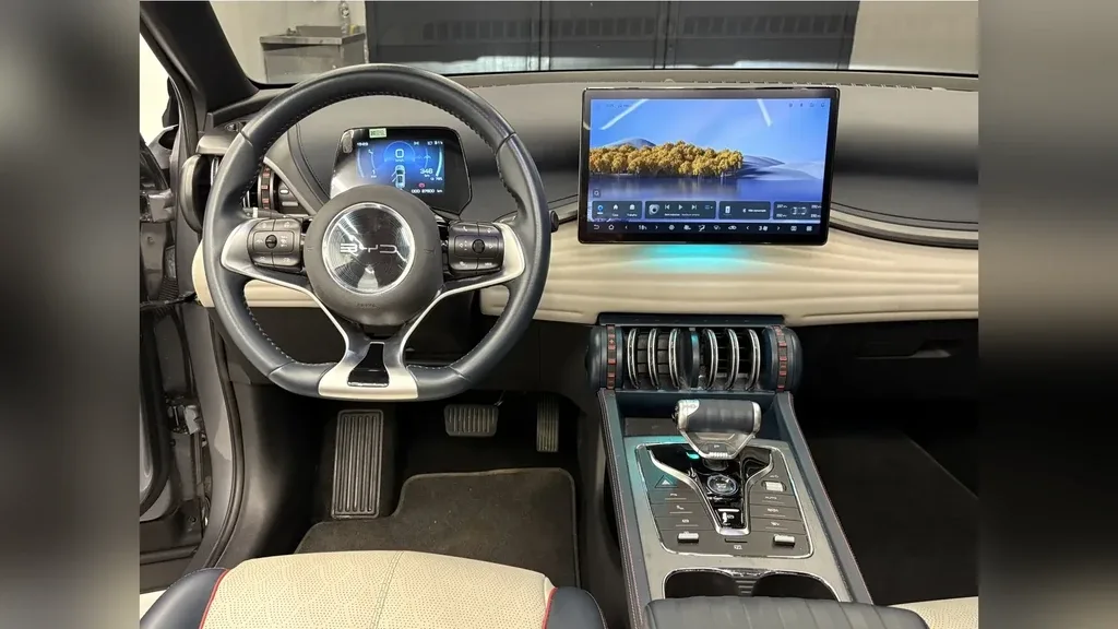 BYD Yuan Plus - Imagem 7