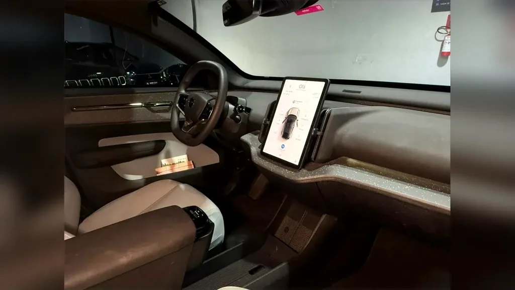 Volvo EX30 - Imagem 5