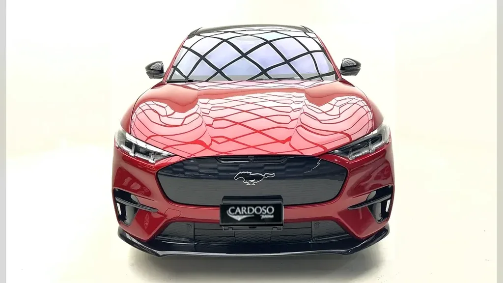 Ford Mustang Mach-e - Imagem 2