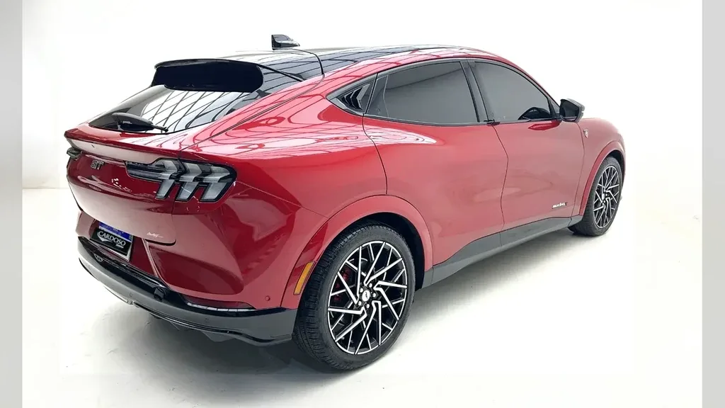 Ford Mustang Mach-e - Imagem 6