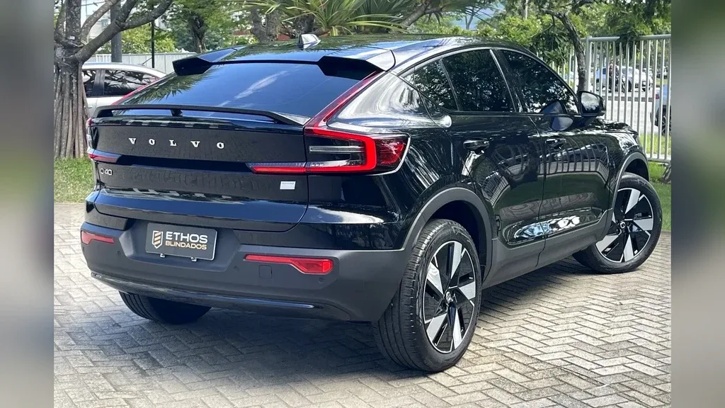 Volvo C40 Recharge - Imagem 5
