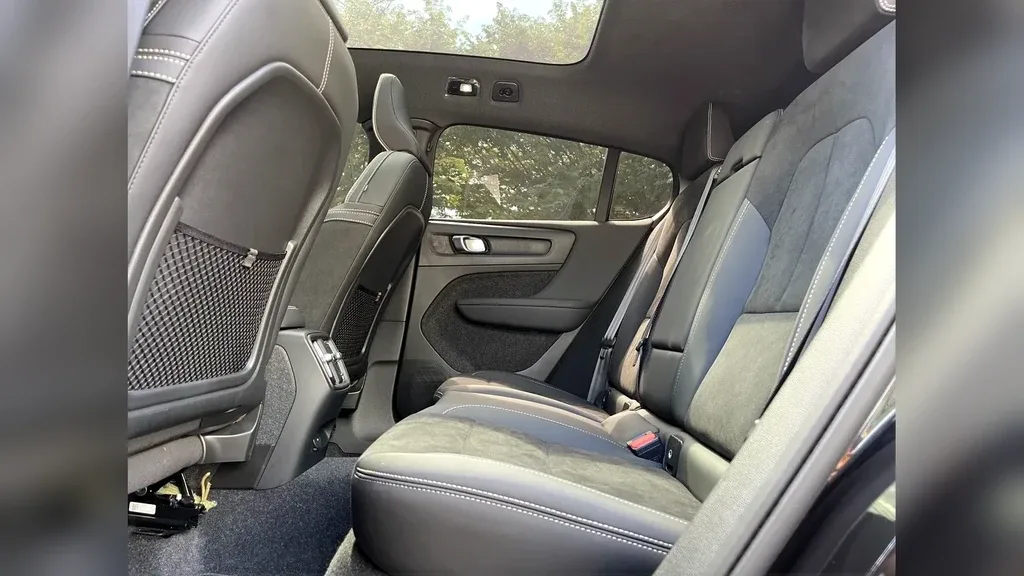 Volvo C40 Recharge - Imagem 8