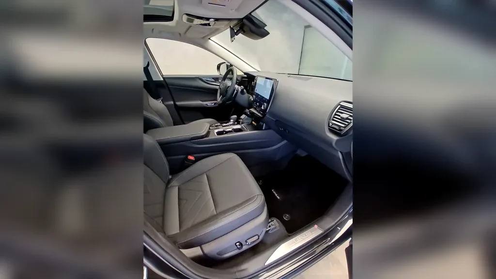 Lexus Nx - Imagem 16