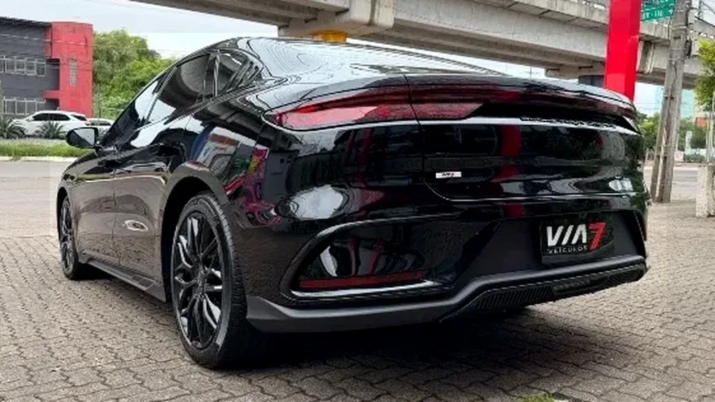 BYD Han - Imagem 9