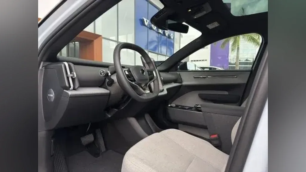 Volvo EX30 - Imagem 10