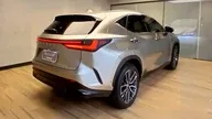 Lexus Nx 450h+ - Miniatura 7