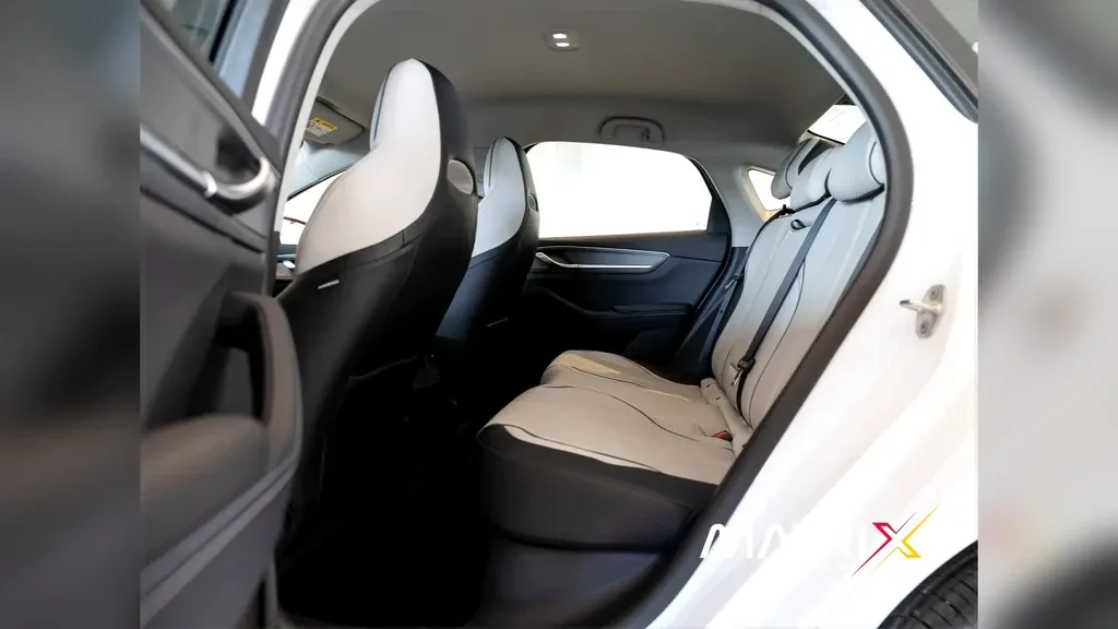 BYD King - Imagem 16