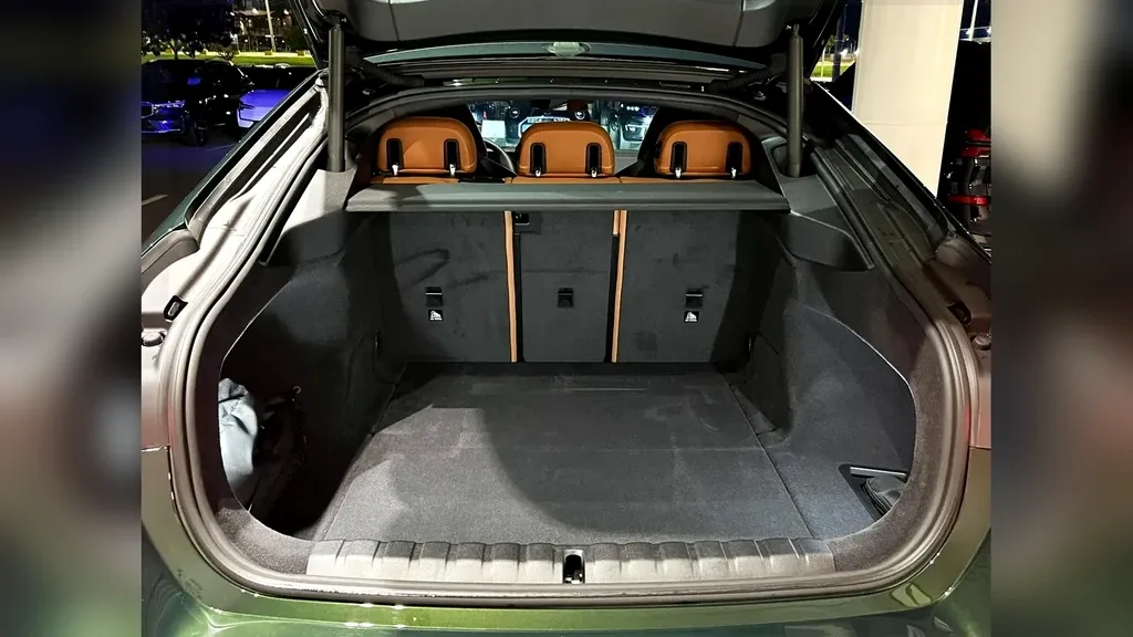 BMW I4 M50 - Imagem 16