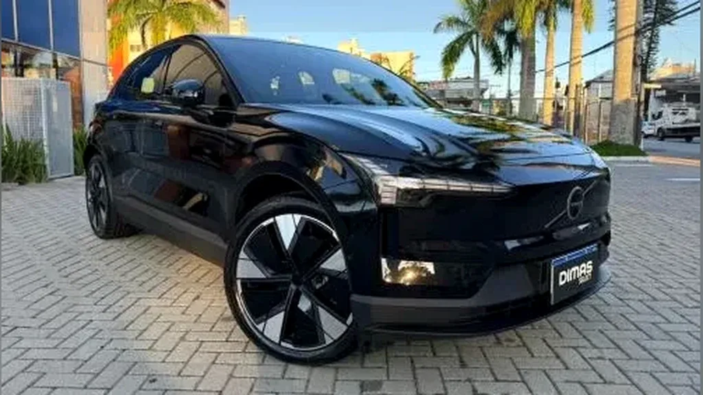 Volvo EX30 - Imagem 3