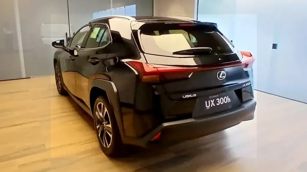 Lexus Ux 300e - Imagem 4