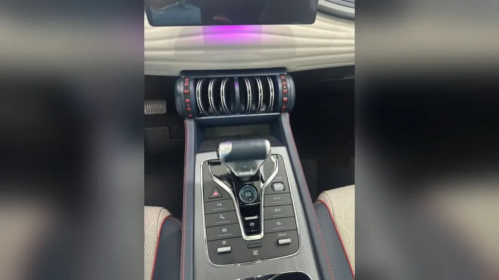 BYD Yuan Plus - Imagem 9