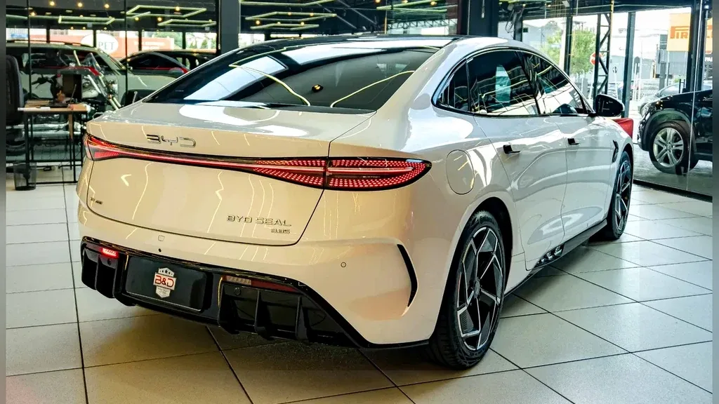 BYD Seal - Imagem 8