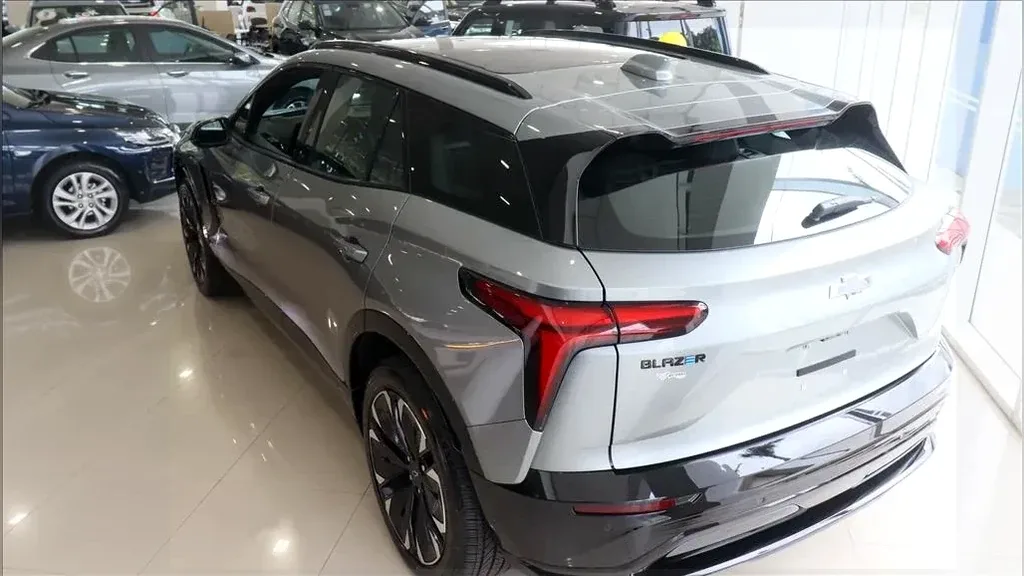 Chevrolet Blazer EV - Imagem 4