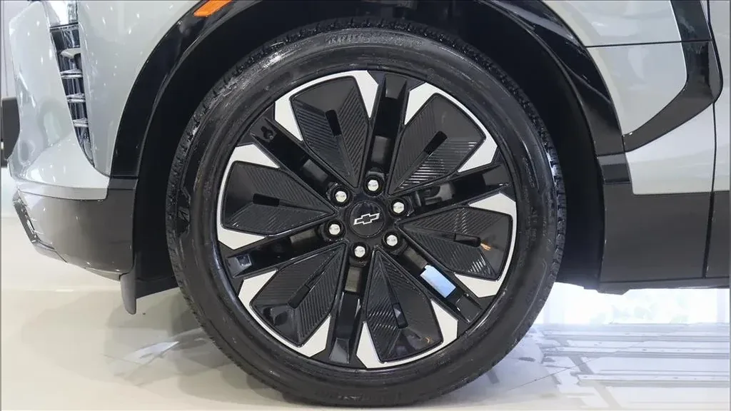 Chevrolet Blazer EV - Imagem 8