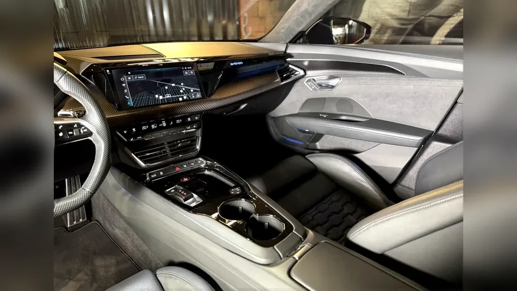 Audi Rs E-tron  GT - Imagem 9