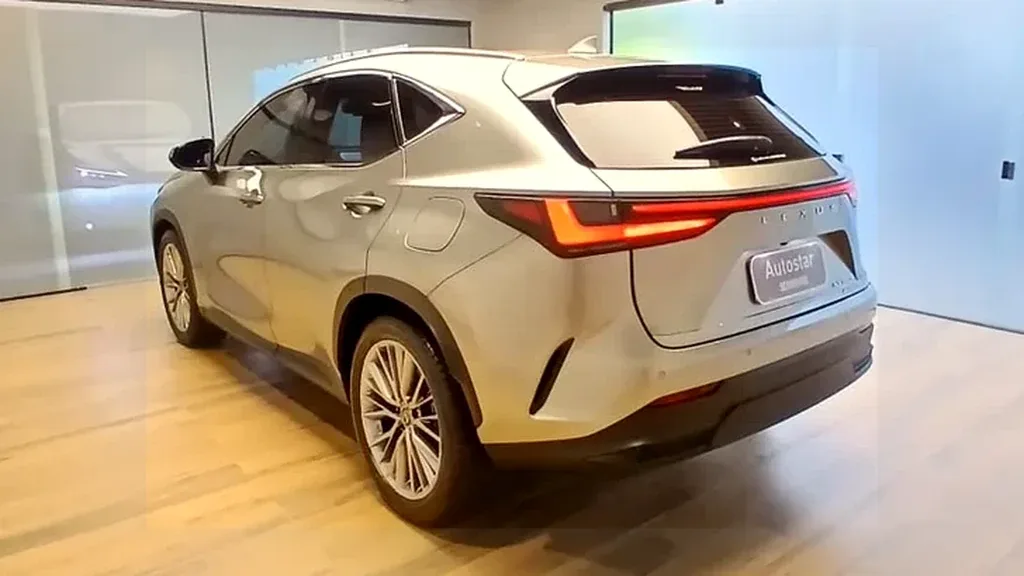 Lexus Nx - Imagem 4