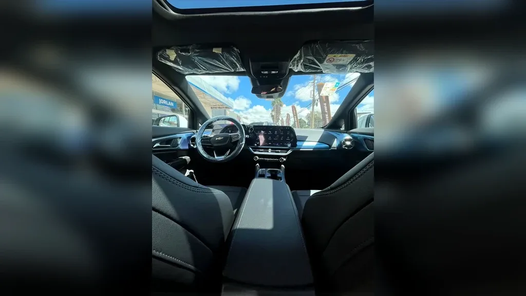 Chevrolet Equinox EV - Imagem 14