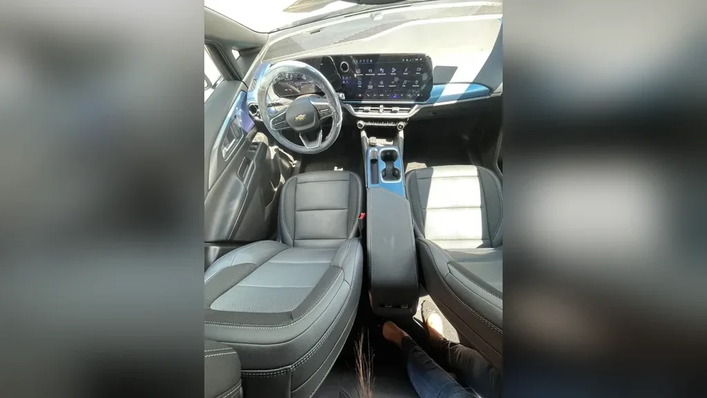 Chevrolet Equinox EV - Imagem 15