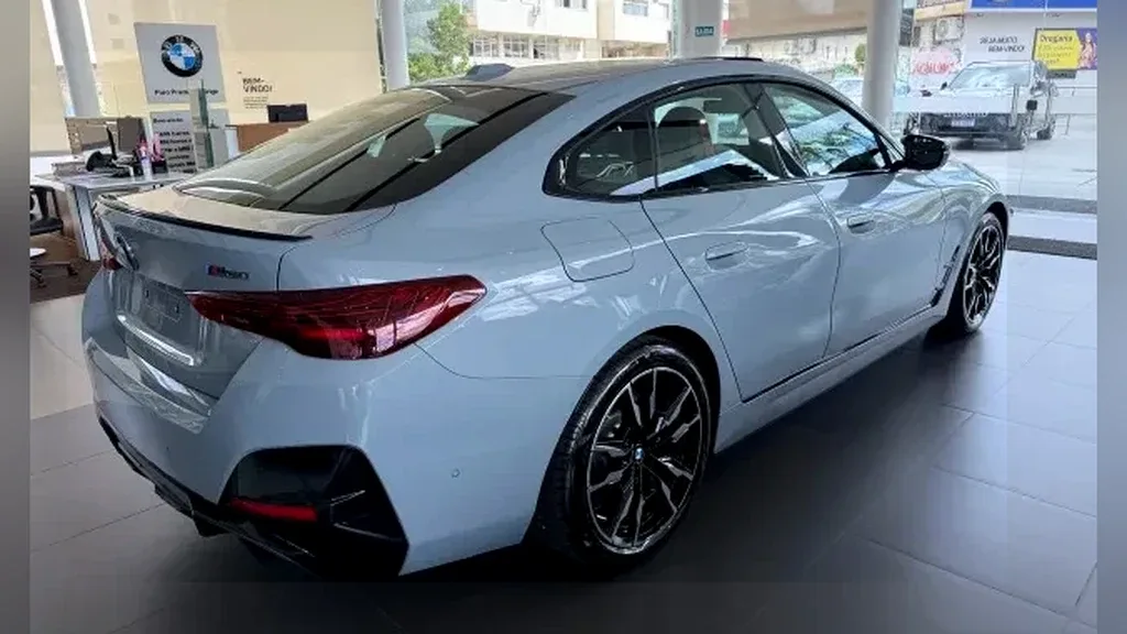 BMW I4 M50 - Imagem 8