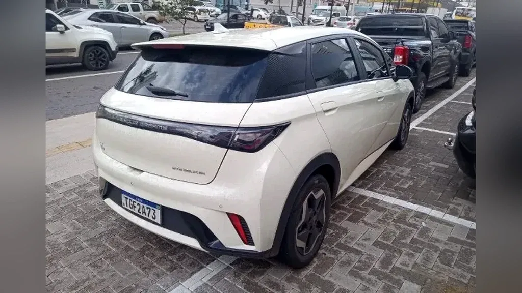 BYD Dolphin - Imagem 3