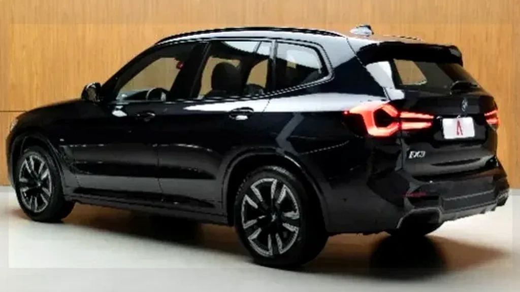 BMW IX3 - Imagem 11