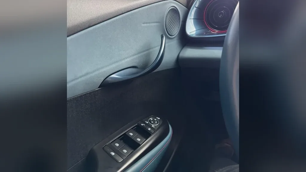 BYD Dolphin - Imagem 12