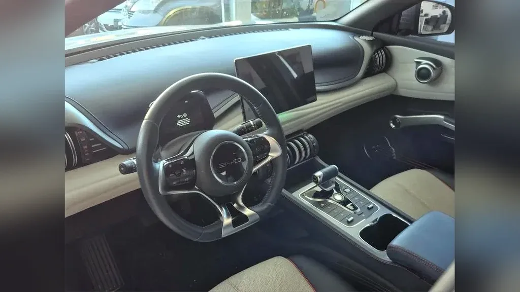 BYD Yuan Plus - Imagem 7