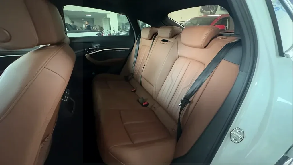 Audi E-tron Sportback - Imagem 5