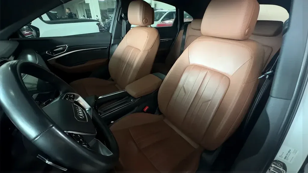 Audi E-tron Sportback - Imagem 6