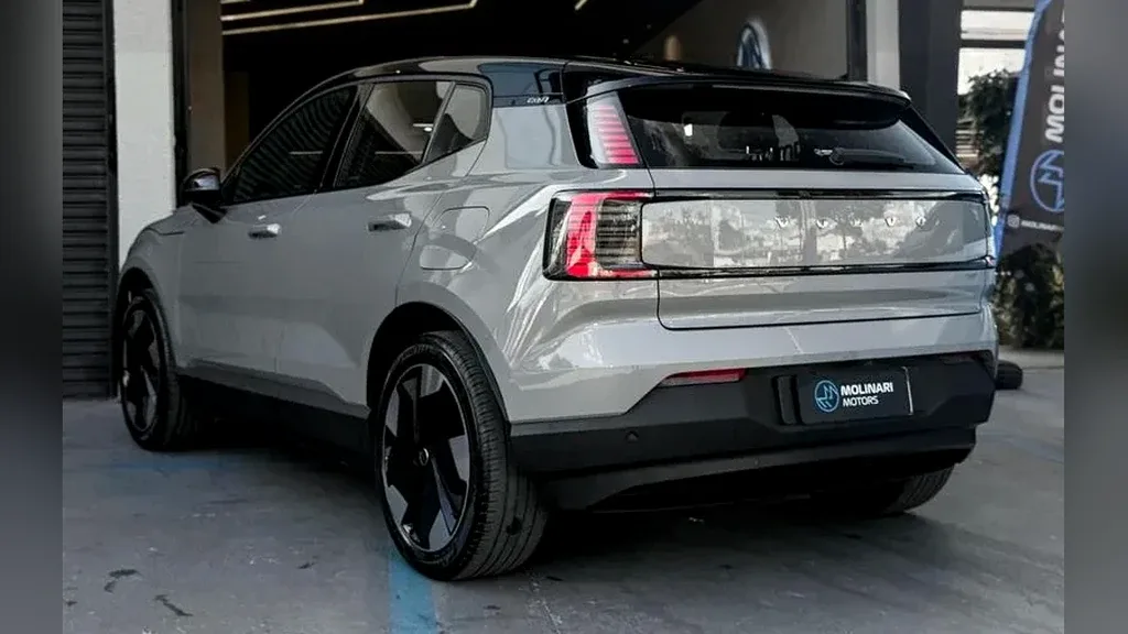Volvo EX30 - Imagem 3