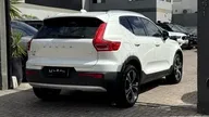 Volvo XC40 Recharge Plug-in Hybrid - Miniatura 6