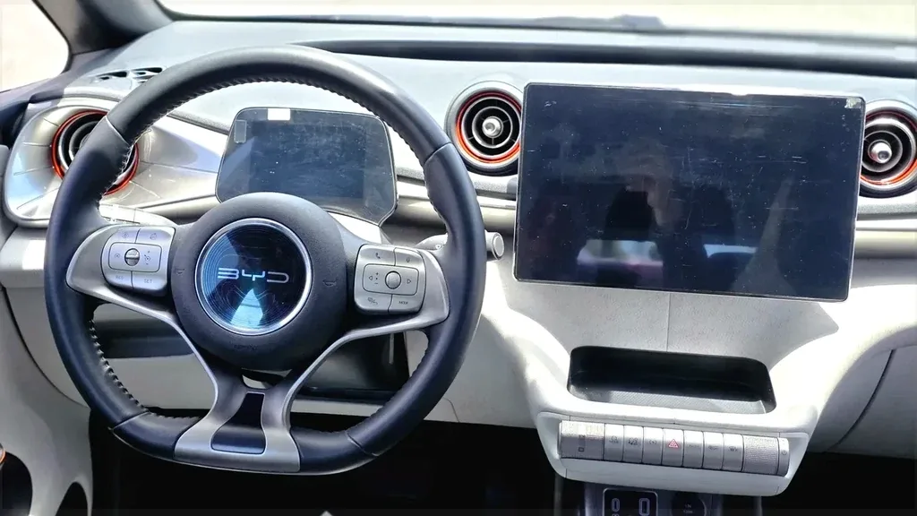 BYD Dolphin - Imagem 11