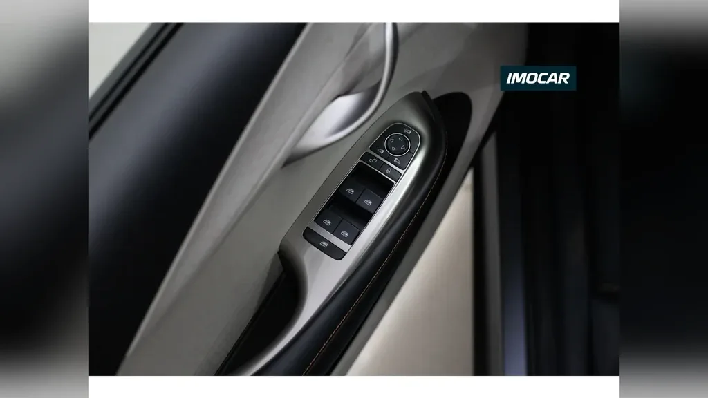 BYD Dolphin - Imagem 12