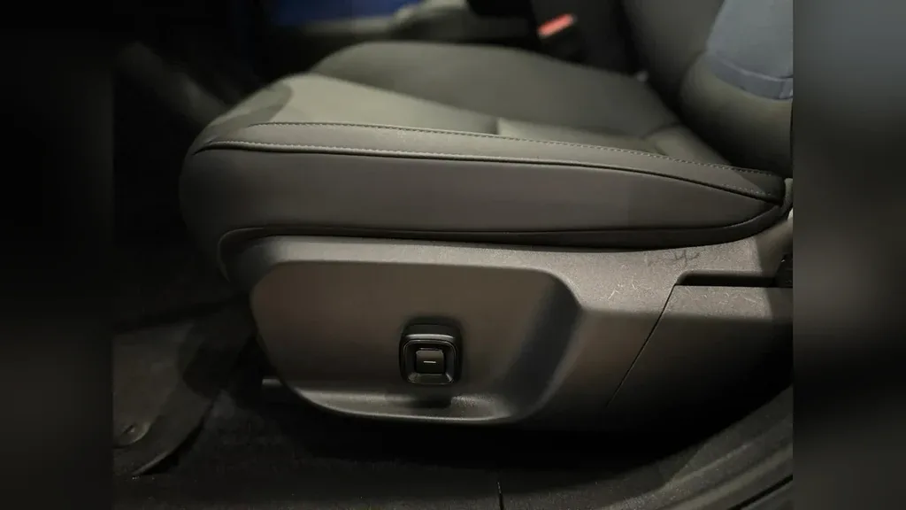 Volvo EX30 - Imagem 18