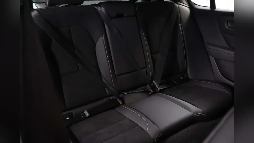 Volvo C40 Recharge - Imagem 19