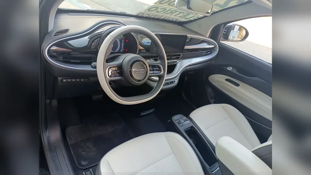 Fiat 500e - Imagem 6