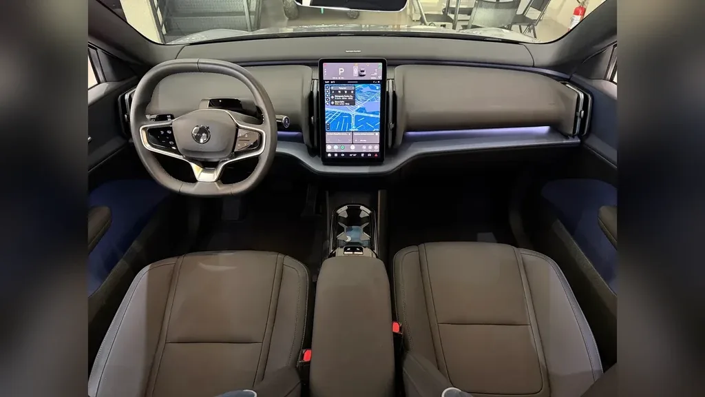 Volvo EX30 - Imagem 7