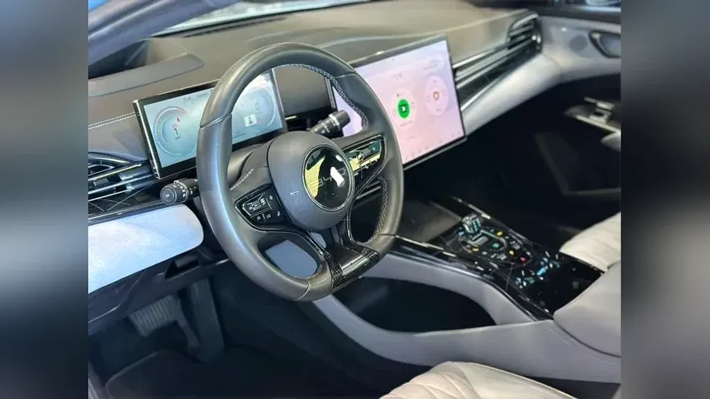 BYD Seal - Imagem 13