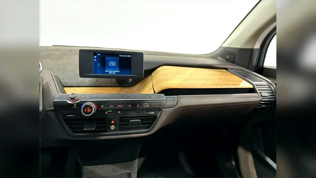 BMW I3 - Imagem 9