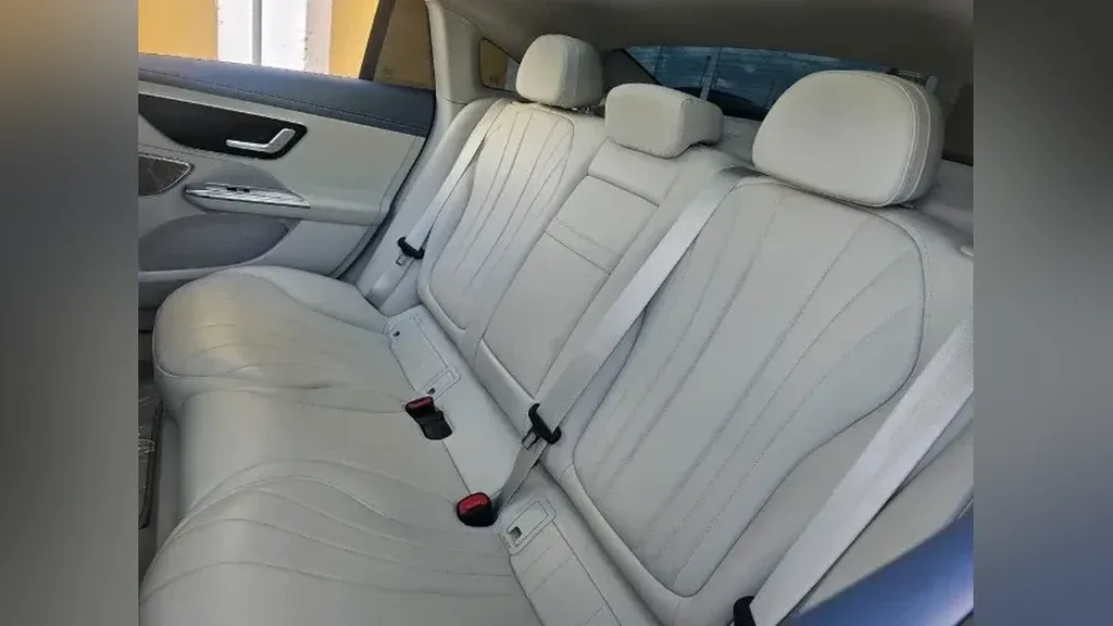 Mercedes Eqe 300 - Imagem 8