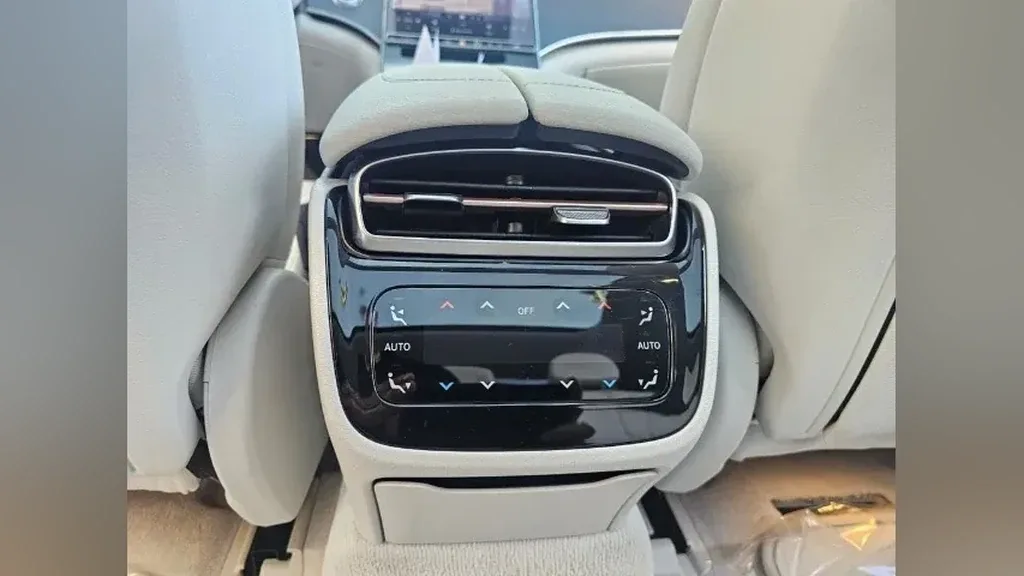 Mercedes Eqe 300 - Imagem 14