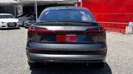 Audi E-tron - Miniatura 6