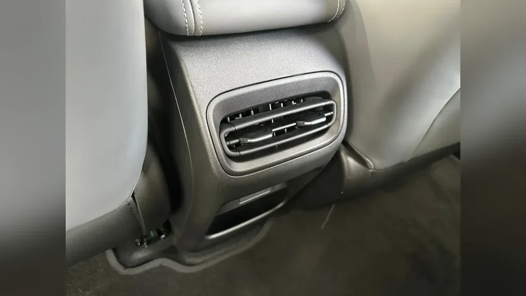 Geely EX2 - Imagem 18